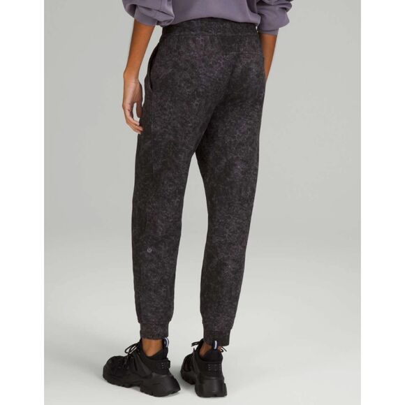 Lululemon Womens Scuba High-rise French Terry Jogger Size 14 Lavender - Picture 3 of 16